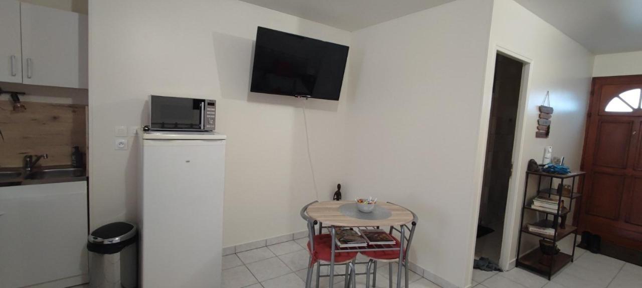 Au Pied Du Chateau Apartment Bellegarde-du-Loiret